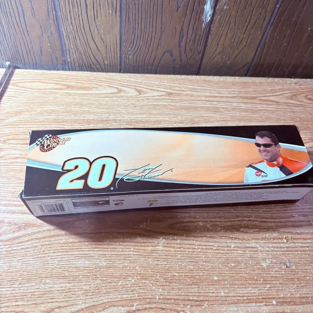 Tony Stewart #20 Home Depot Hauler 2008 Winners Circle Nascar 1:64 Diecast